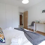 Modern Close To Train Station 公寓