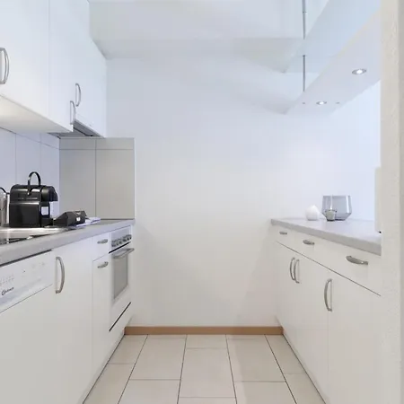 Modern Close To Train Station *