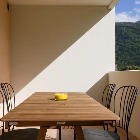 Modern Close To Train Station Martigny